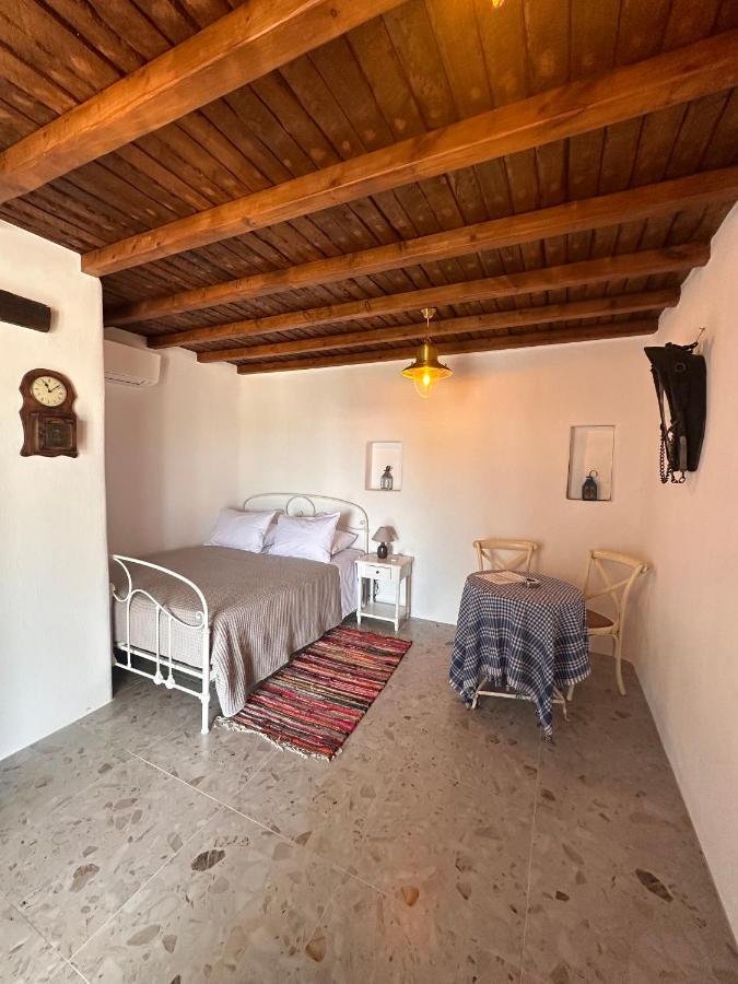 Rizes Mykonos - Folklore Farmstead Mykonos Town Bagian luar foto