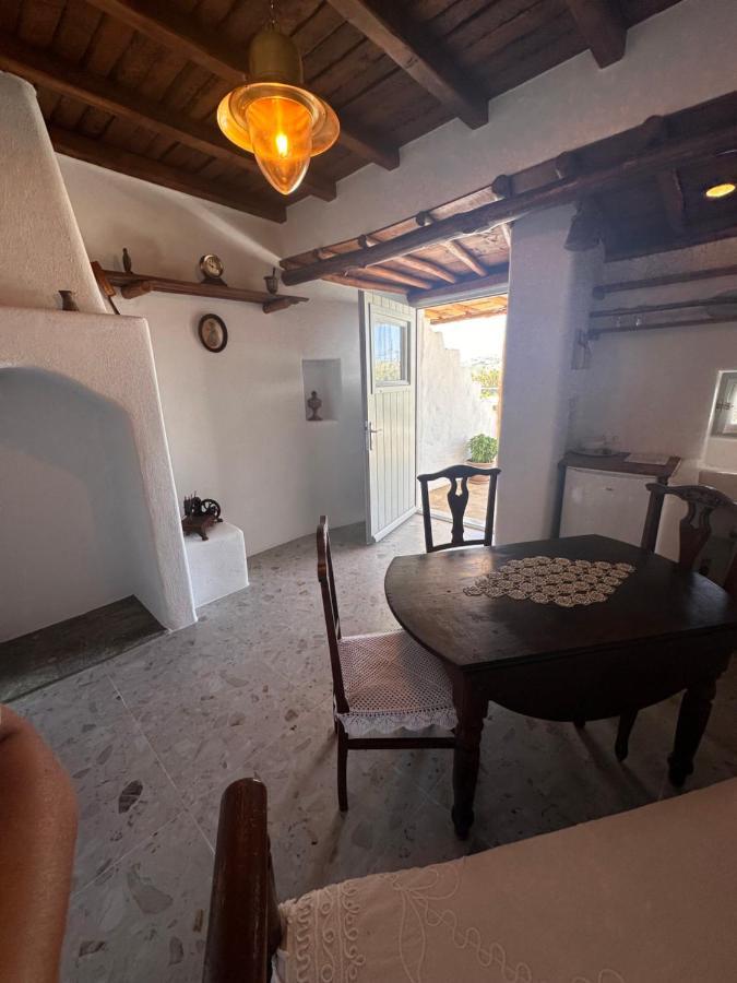 Rizes Mykonos - Folklore Farmstead Mykonos Town Bagian luar foto
